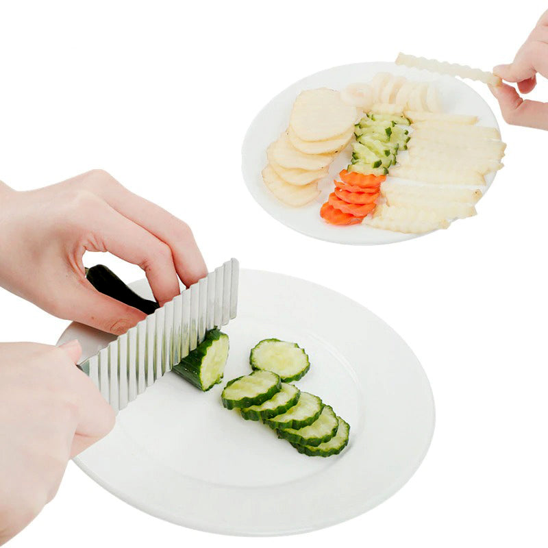 Pack of 4 Stainless Steel Waving Knives – Decorative French Fries Cutter & Vegetable Slicer